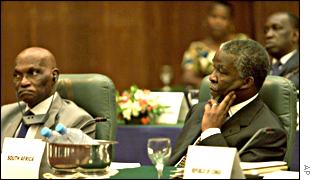 Senegalese President Abdulaye Wade and South Africa's Thabo Mbeki