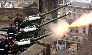 Edinburgh Castle 41 gun salute