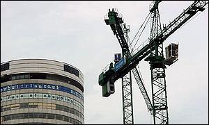 Rotunda and crane