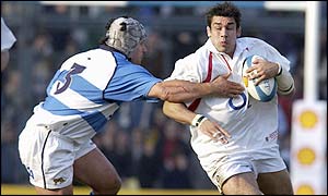 England's Alex Sanderson skips past Argentina's Omar Hasan