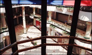 Shopping mall 