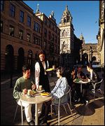Pavement cafe 