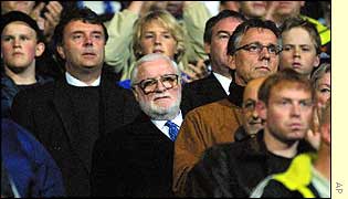 Ken Bates watches as his side lose to Viking Stavanger
