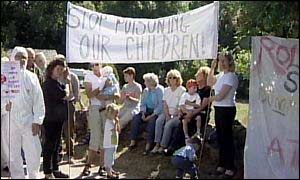Crich protestors