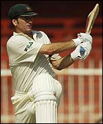 Steve Waugh pulls Kaneria for runs