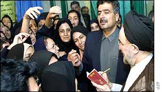 President Khatami (r) with Iranian women