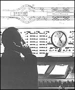 Control Panel and operator on the Mail Rail service