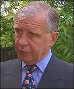 Clive Fairweather