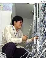 Engineer in Korea looking at systems after Slammer worm attack