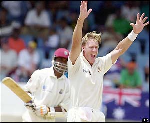 Samuels falls lbw for only one run