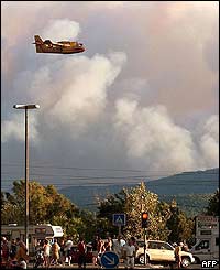 Firefighting plane 
