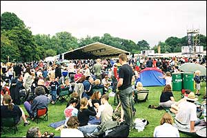 Crowds at the Cambridge Folk Festival
