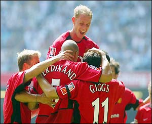 Man Utd go 1-0 up