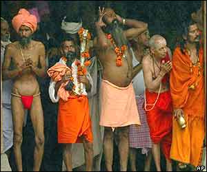 Hindu holy men at the festival