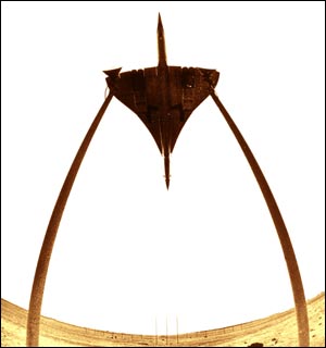 Concorde landing in Bahrain, 1970s, by Roger Phillips from the UK