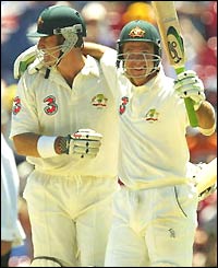 Hayden and Ponting celebrate