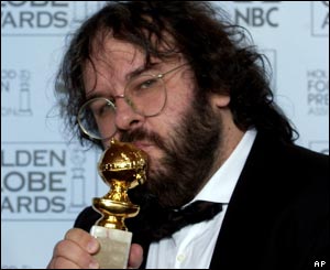 Peter Jackson showed his delight at his best director award at the Golden Globes in Los Angeles.