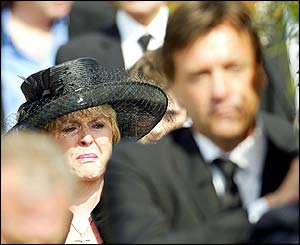 Gloria Hunniford