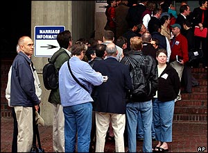 Queue for marriage licenses
