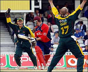 Jeremy Snape bowls Ian Blackwell for one