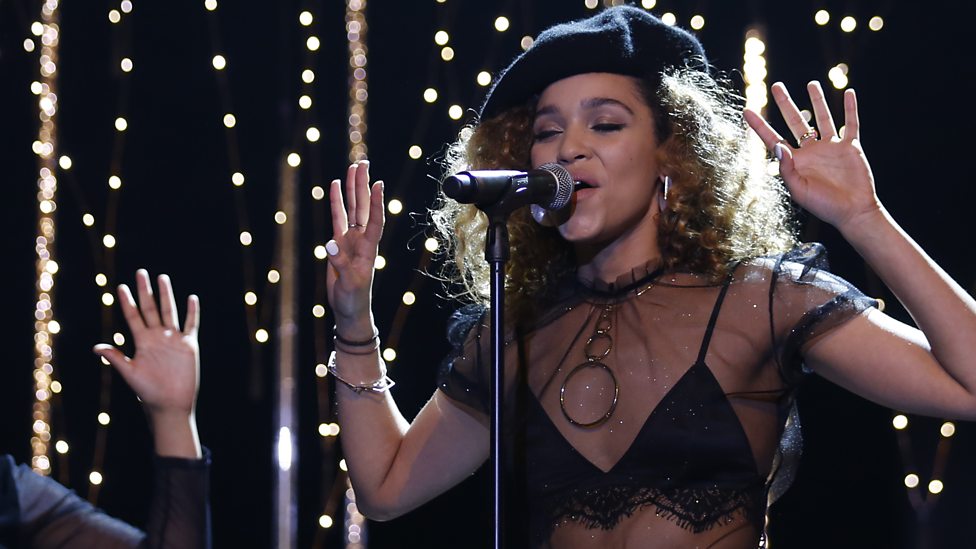 Izzy Bizu is BBC Music Introducing Artist of the Year
