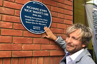 Rick Parfitt Jnr with his dad's Plaque