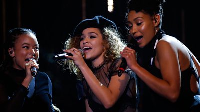Izzy Bizu is BBC Music Introducing Artist of the Year
