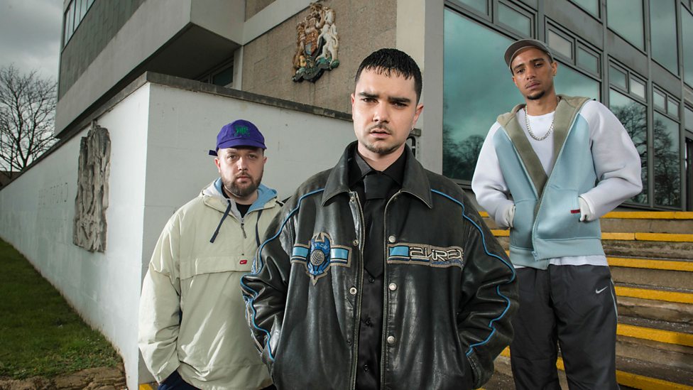 [WATCH] People Just Do Nothing - Series 3, Episode 3