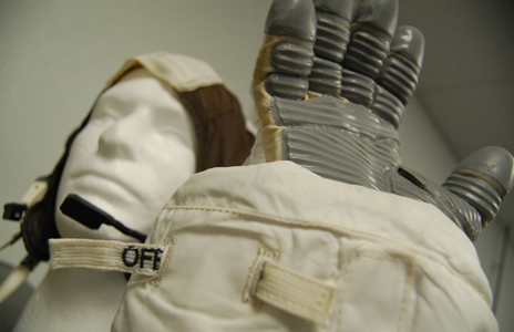 Heated glove