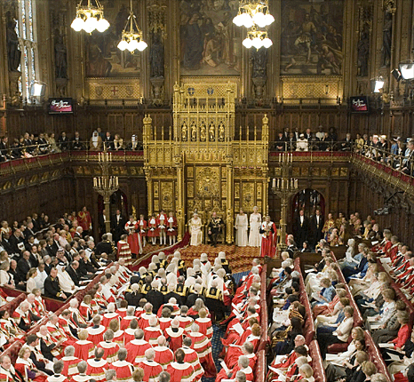 Image of the Queen opening parliament.