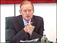 下议院教育委员会的主席巴里•西尔曼