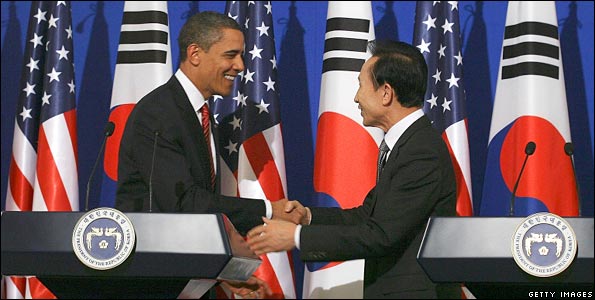 Presidents_Barack_Obama_and_Lee_Myung-bak
