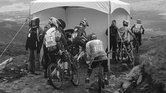 DH racers waiting...