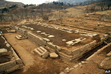 Ruins of Manwoldae in Kaesong