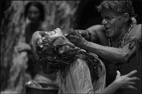 Cristina Garcia Rodero, Maria Lionza, La Diosa de los Ojos de Agua © Magnum Photos