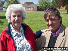 Dorothy Richards and Stephen Fry
