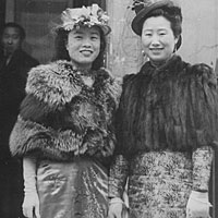 Lily Hsiung (right) and friend c.1940 Photo courtesy of Grace Lau