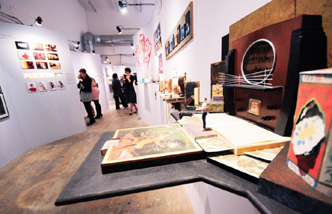 Paul Barrett, Cat and Mouse - B2, Belgrade Theatre, Coventry, 2009. Photo: Kirsten McTernan