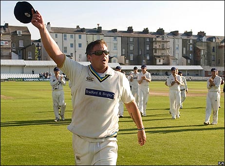 Gough waves goodbye to Yorkshire fans at Scarborough