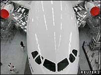 A380 trong nhà kho tại Hamburg