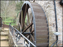 Moulin water wheel