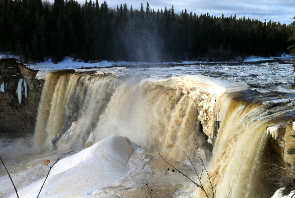 Hay river ice break up