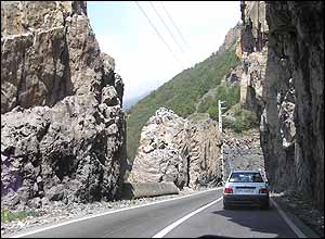 اشکان يگانه