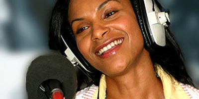 Teedra Moses - Click for next image