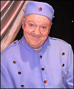 Jimmy Cricket as Buttons