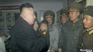 金正恩与士兵们