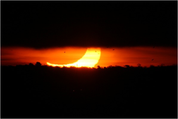 Solar eclipse seen from Rugby