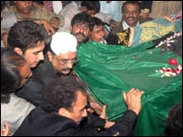 Djali dhe i shoqi i zonjës Bhutto