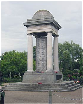 Vivary Park war memorial
