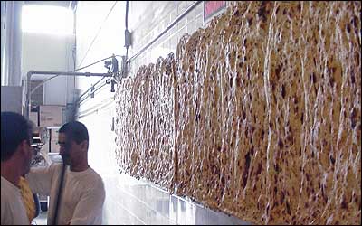 نانوايی سنگکی در ونکوور- عکس از رامين مهجوری